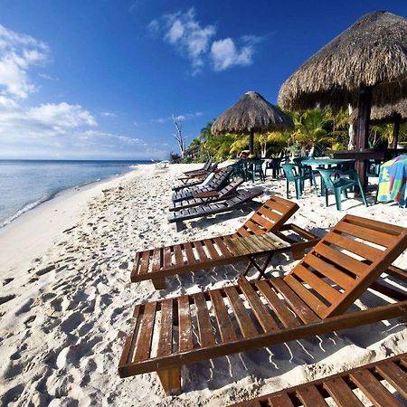 Tivai Beach Cottages Калангут Экстерьер фото